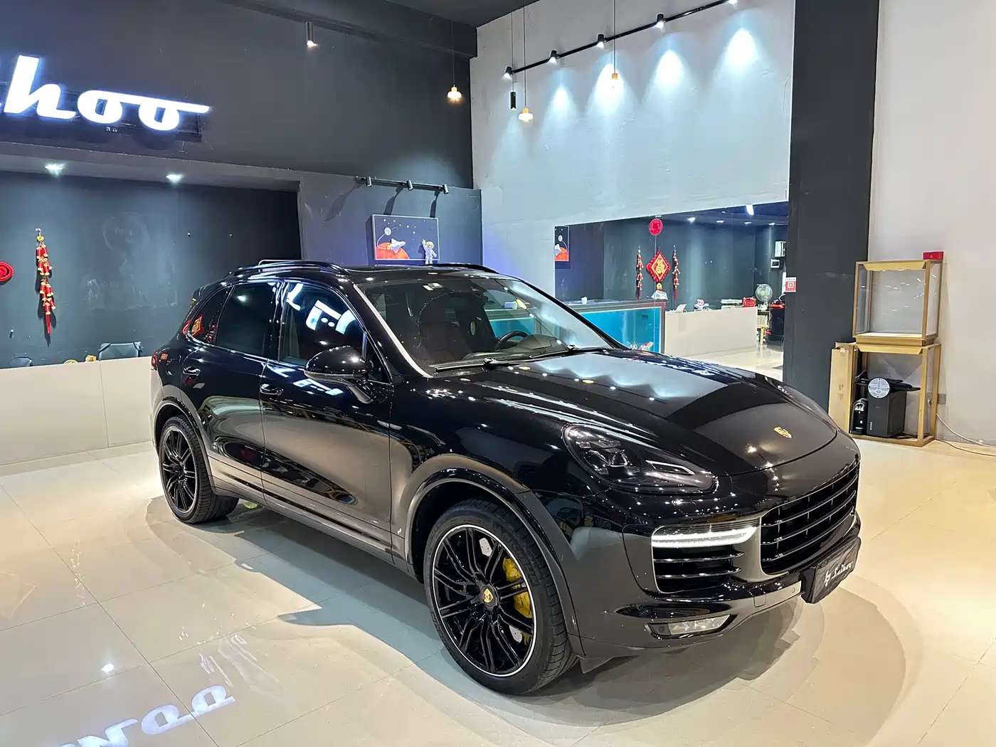 Porsche Cayenne 2016 Cayenne Turbo S 4.8T фото 3