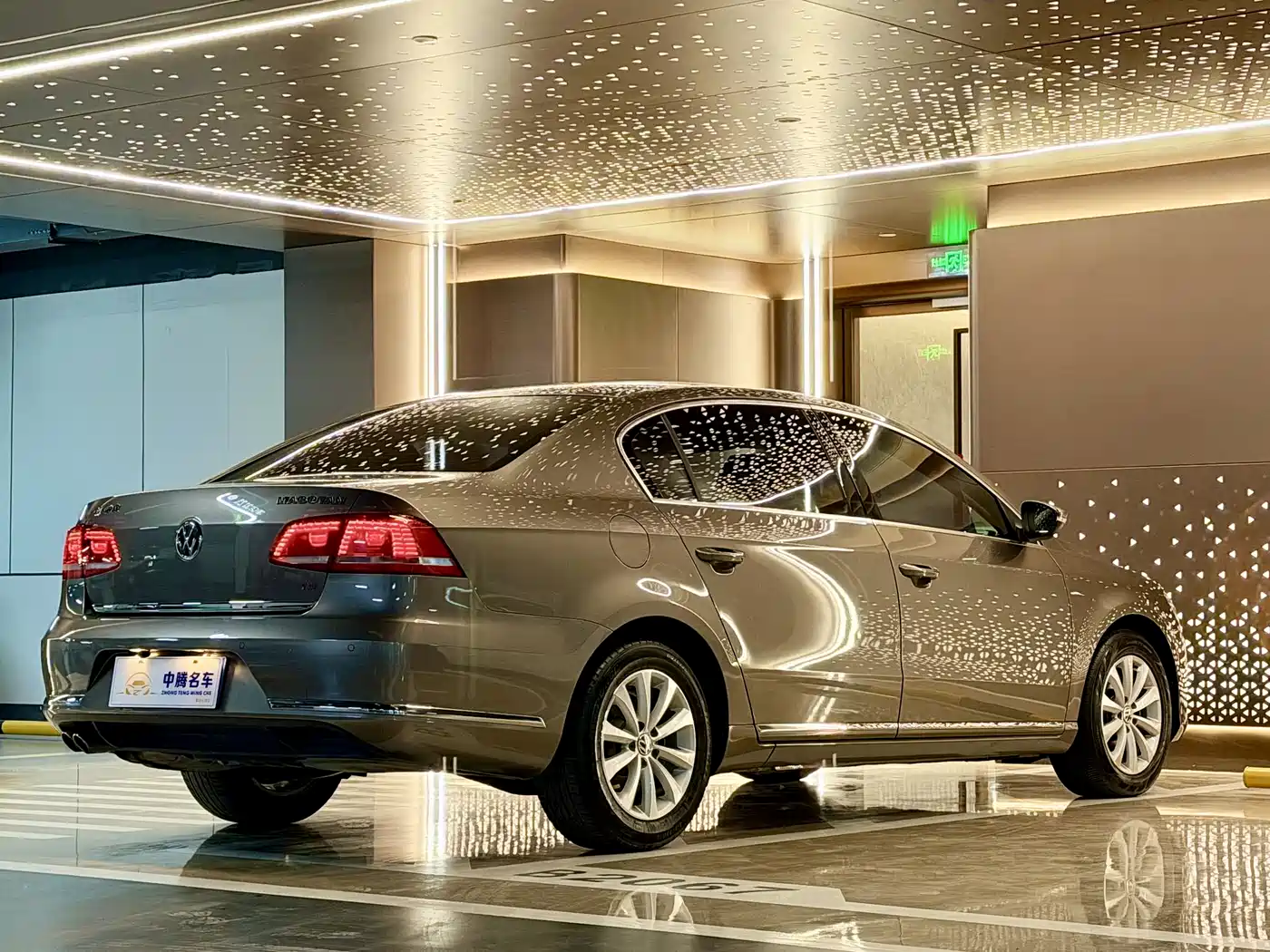 Volkswagen Magotan 2015 1.8TSI Leading фото 28
