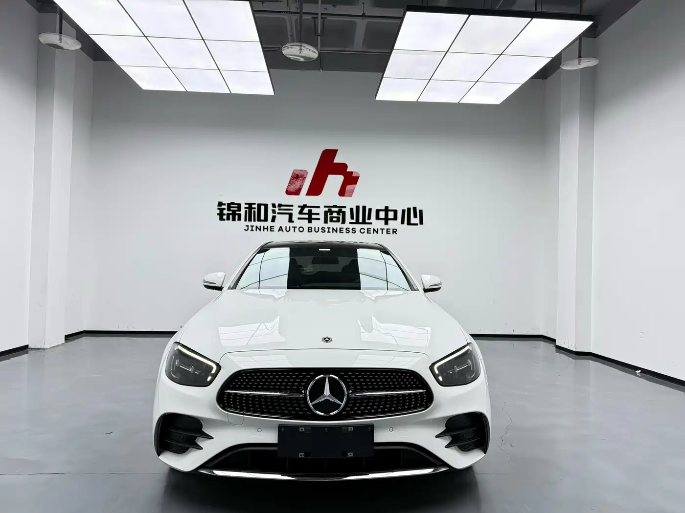 Mercedes-Benz E-Class 2023 E 260 L Sport