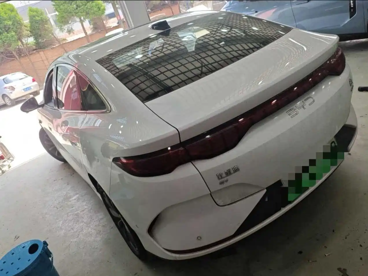 BYD QIN L