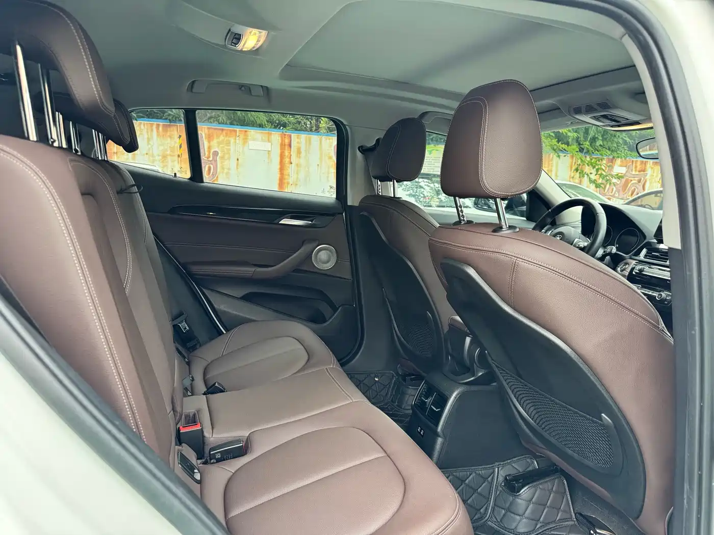 BMW X2 2024 2023 sDrive25i M Sport Shadow Edition
