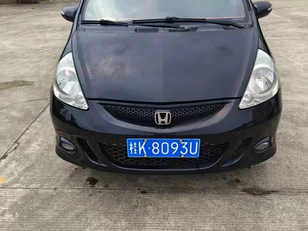 Honda Fit 2008 2008 Model 1.5L Automatic Luxury Edition