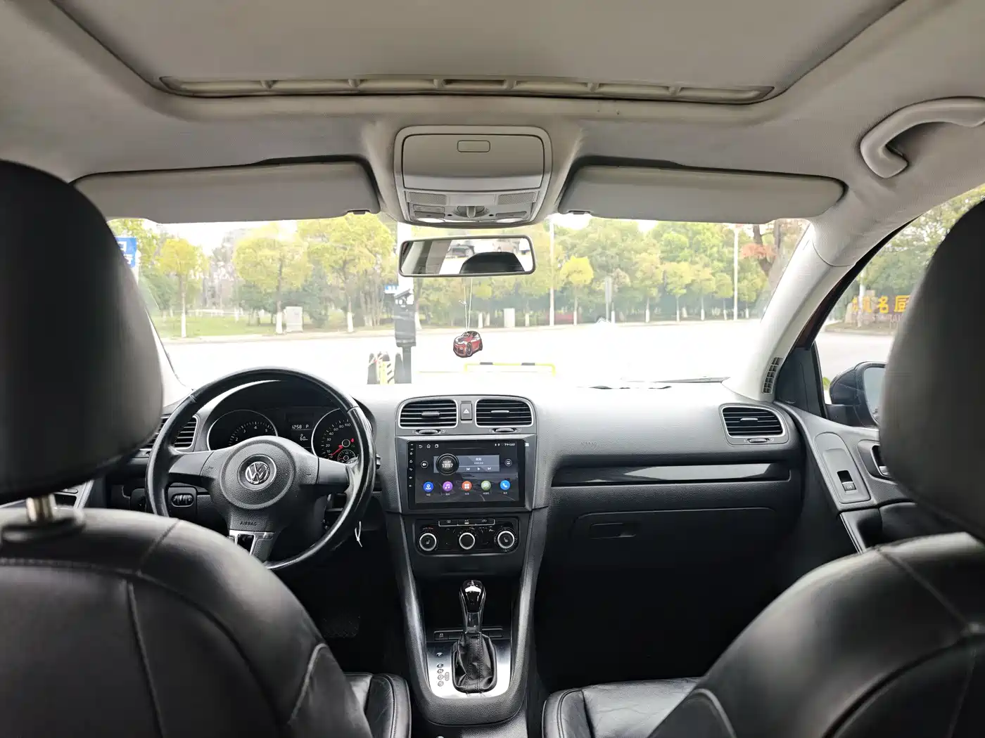 Volkswagen Golf 2012 1.4TSI Automatic Comfort фото 10