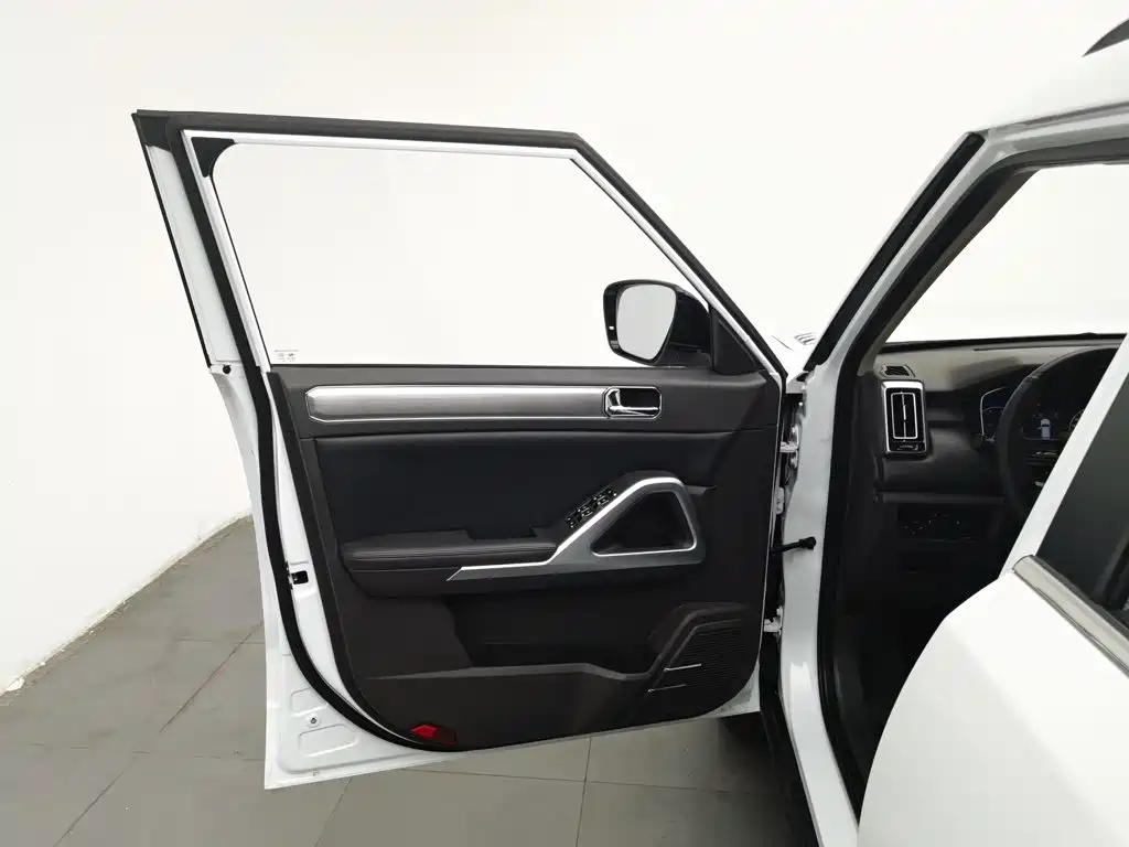 BAIC Changhe Q7 2018 2018 1.5T CVT Comfort