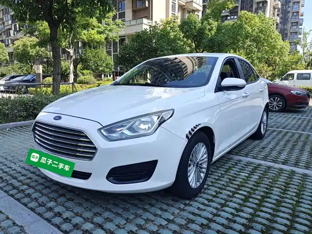 Ford Escort 2019