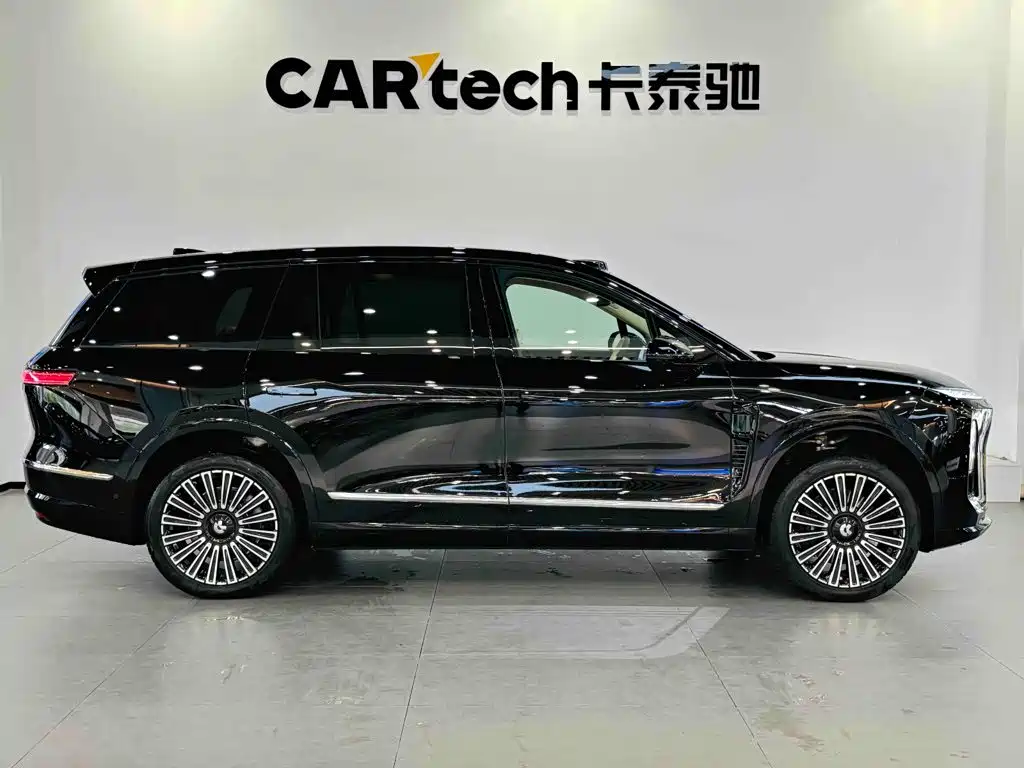 NIO ES8 2026 2025 Model 6-Seat Executive Luxury Edition