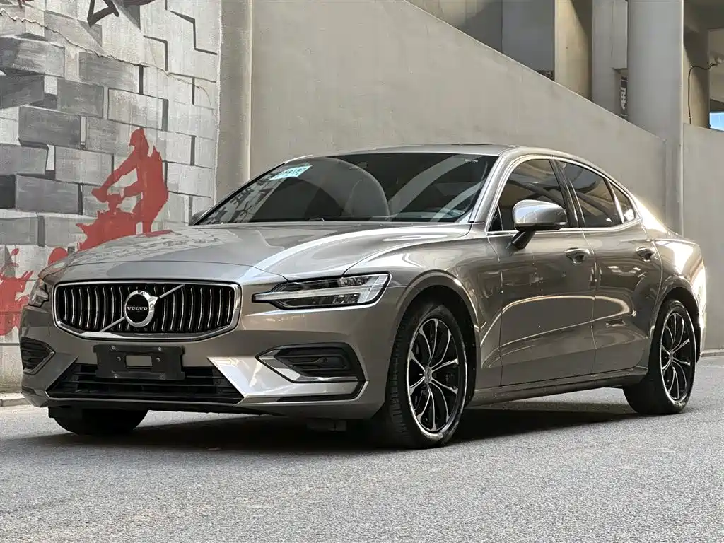 Volvo S60 2021 T4 Smart Vision Luxury