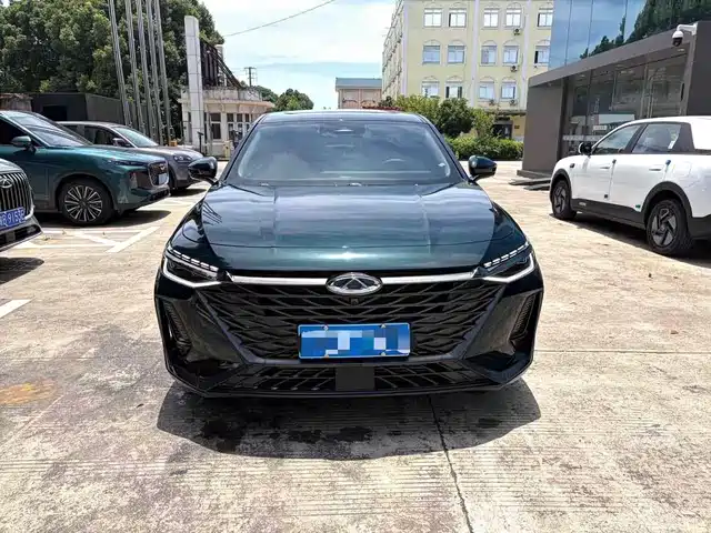 Chery Arrizo 8 2025 Model 2.0T Automatic Royal+ — фото 2