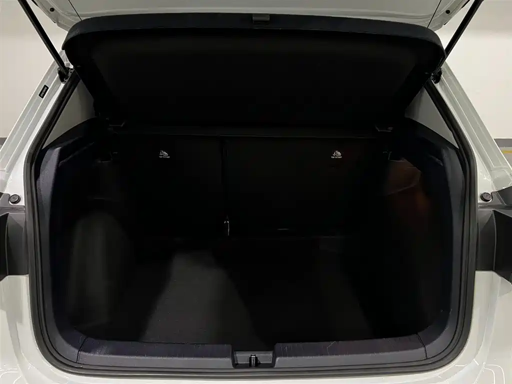Volkswagen Tharu 2026 New Sharp 1.5L Aspiration Edition фото 7