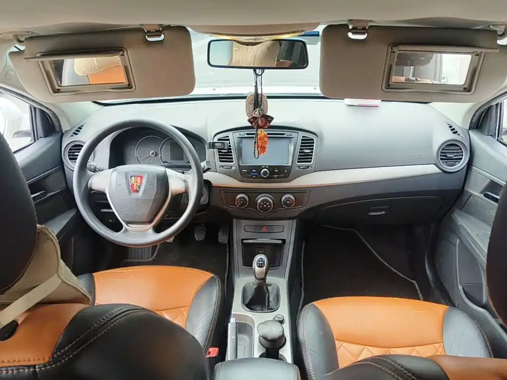 Roewe 350 2013 2013 350S 1.5L Manual Swift Edition
