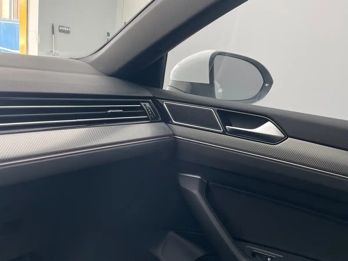 Volkswagen FAW-Volkswagen CC 2019 330TSI Charming Appearance (China V) фото 33