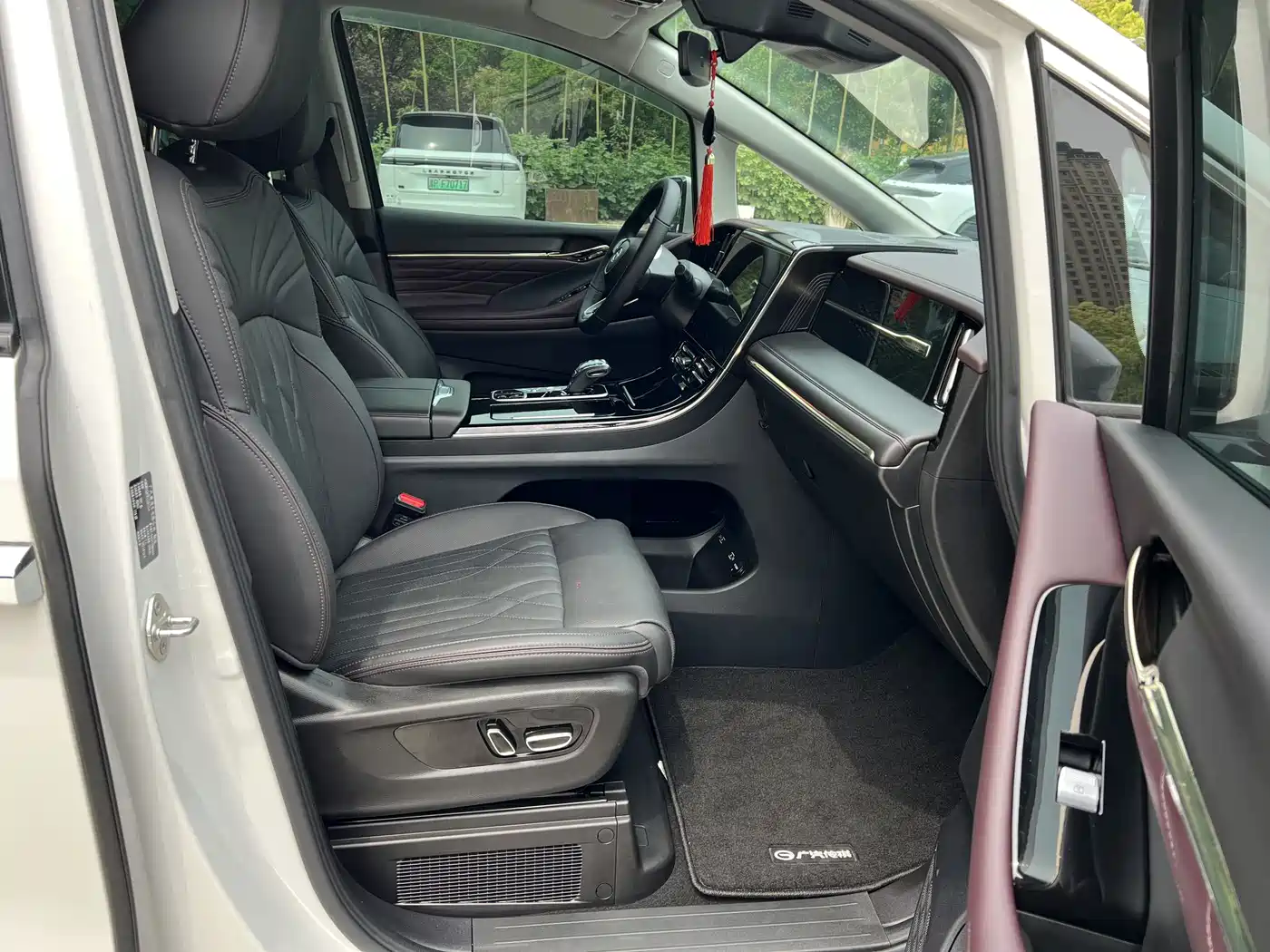 GAC Trumpchi Trumpchi M8 2024 Master Series 400T Ultimate Edition фото 16