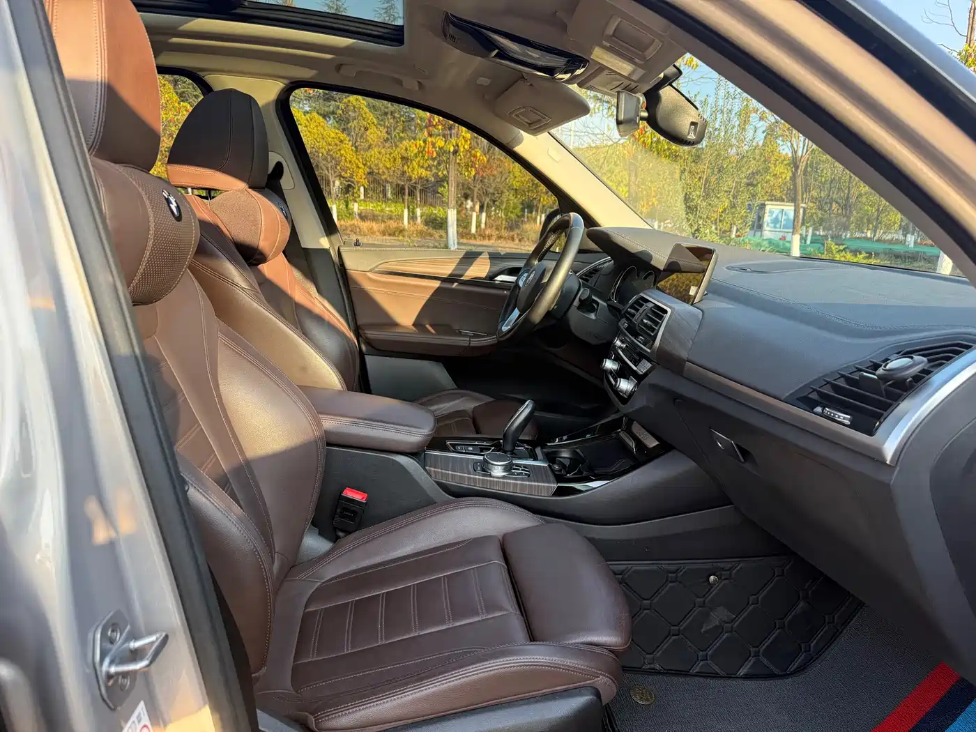 BMW X3 2018 xDrive28i Luxury Package China VI фото 16