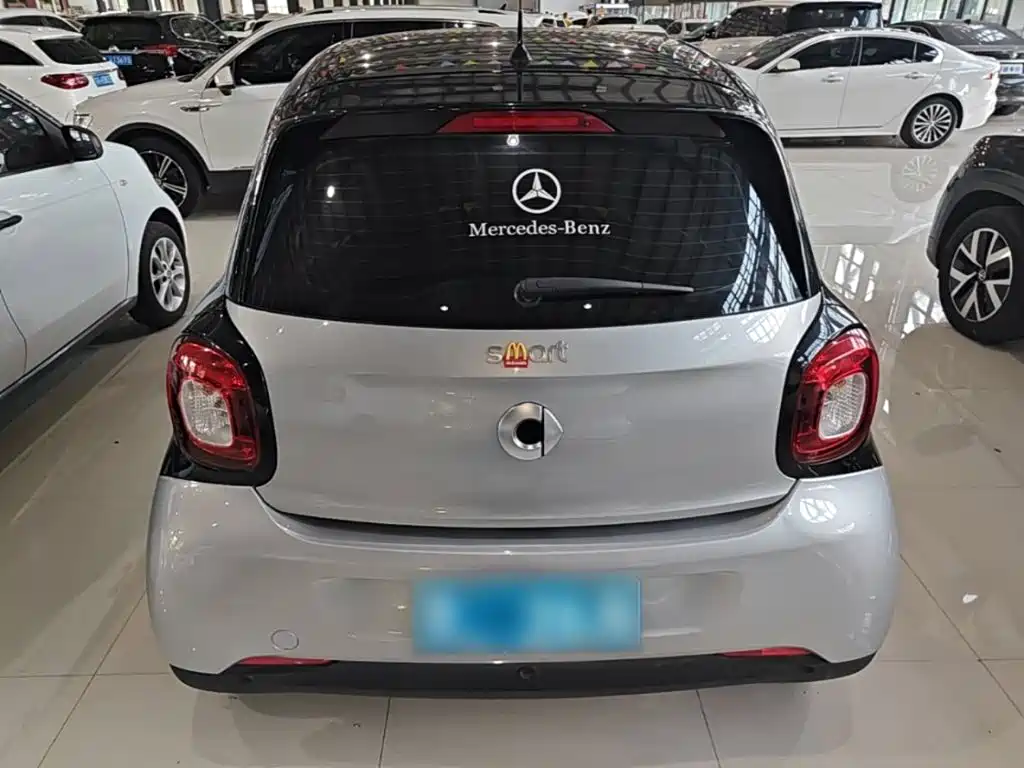 smart forfour 2018 2018 0.9T 66kW Pioneer Edition