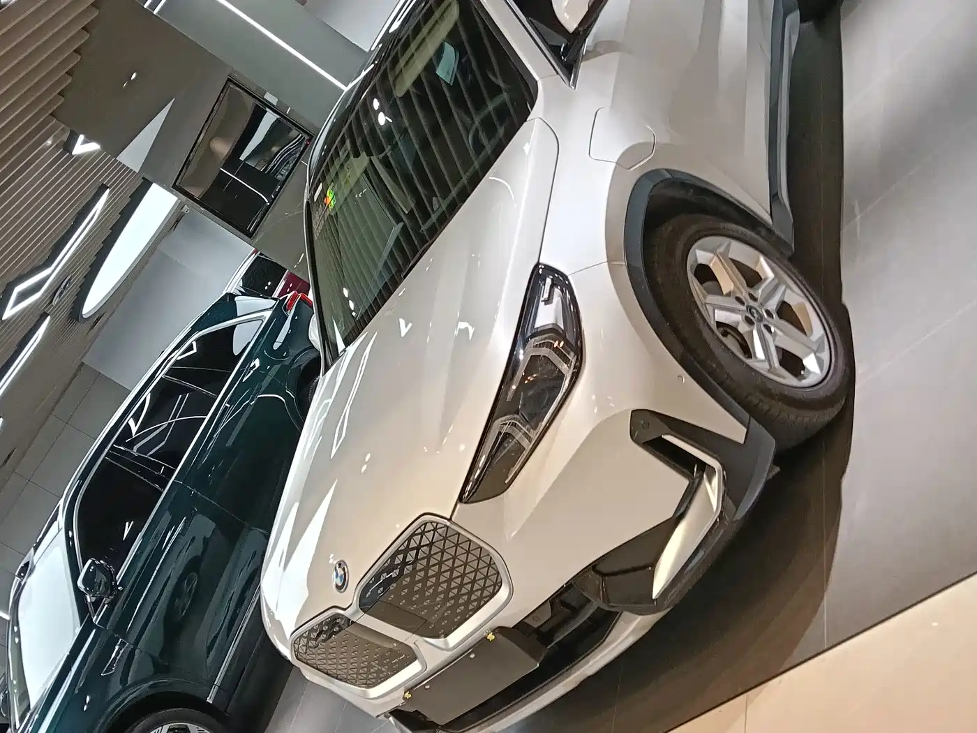 BMW iX1 2025 2025 eDrive25L M Sport Package