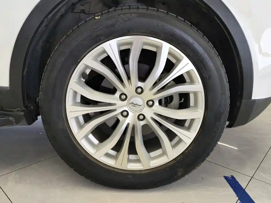 Landwind X7 2017 2015 2.0T Panorama Premium