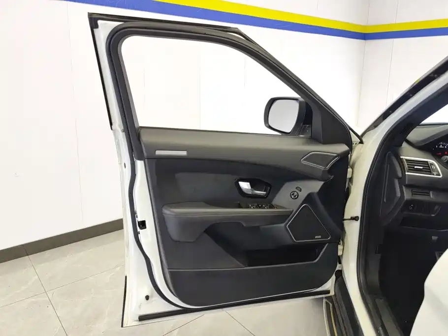 Landwind X7 2017 2015 2.0T Panorama Premium