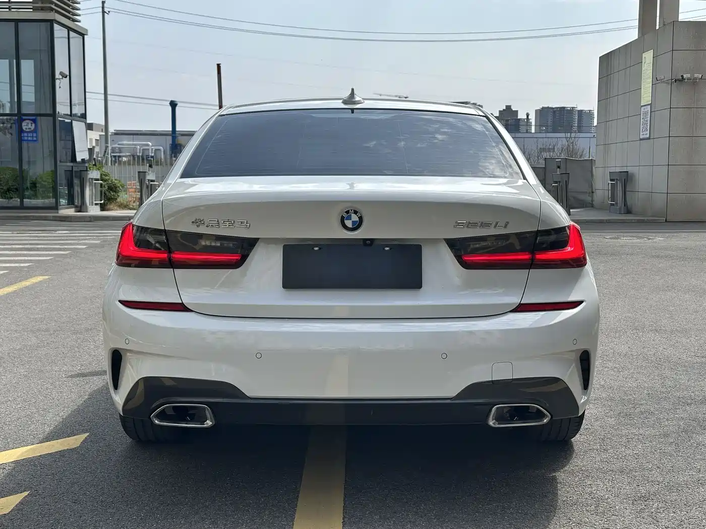 BMW 3 Series 2020 325Li M Sport Package фото 4