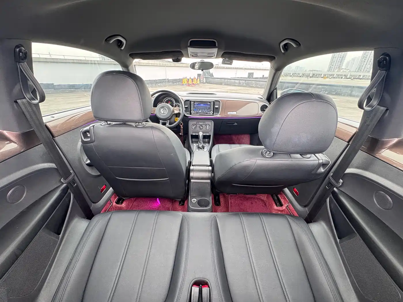 Volkswagen Beetle 2014 1.2TSI Fashion Edition фото 8