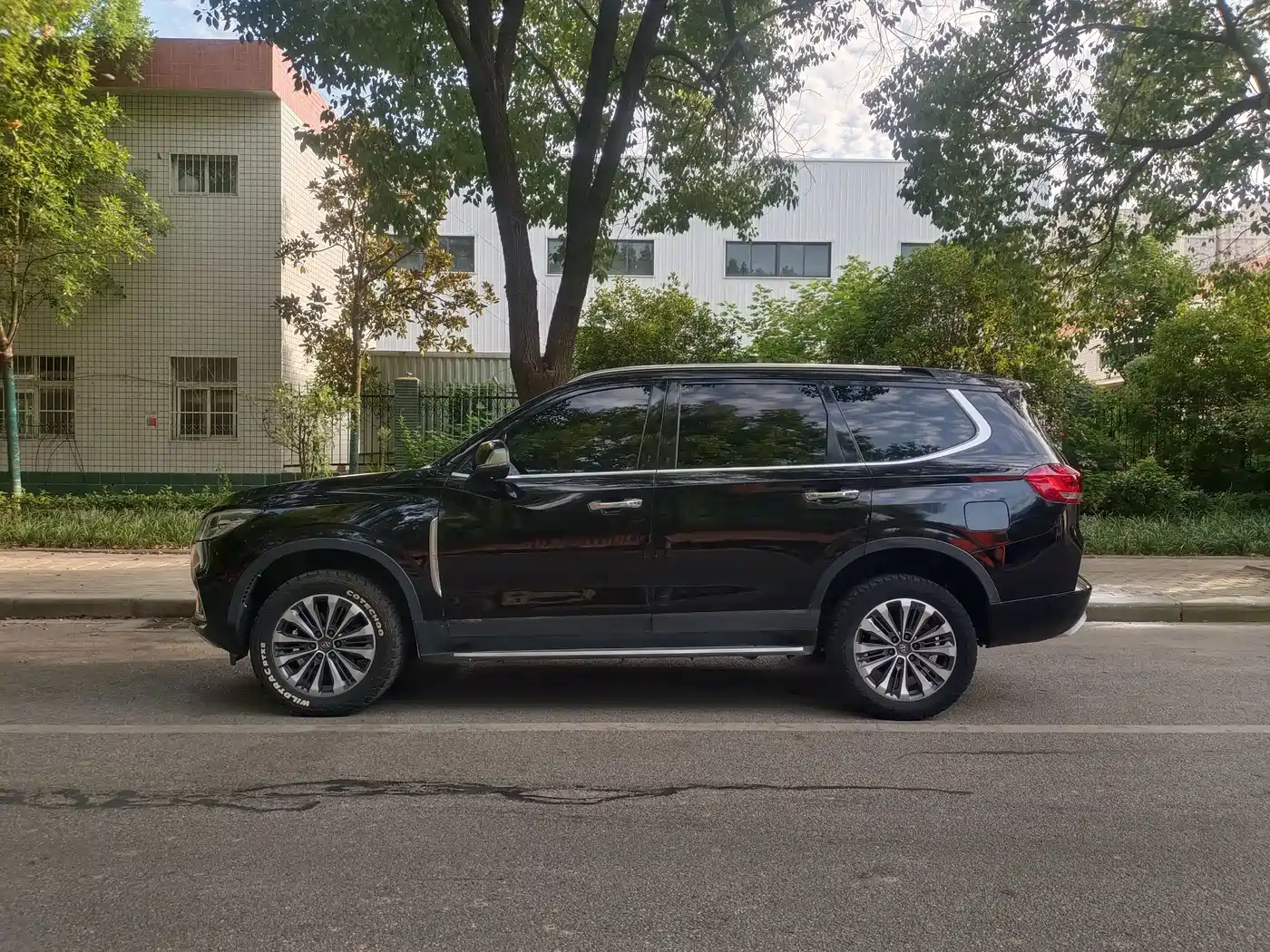 SAIC Maxus D90 2019 2017 2.0T Automatic 4WD Sirius