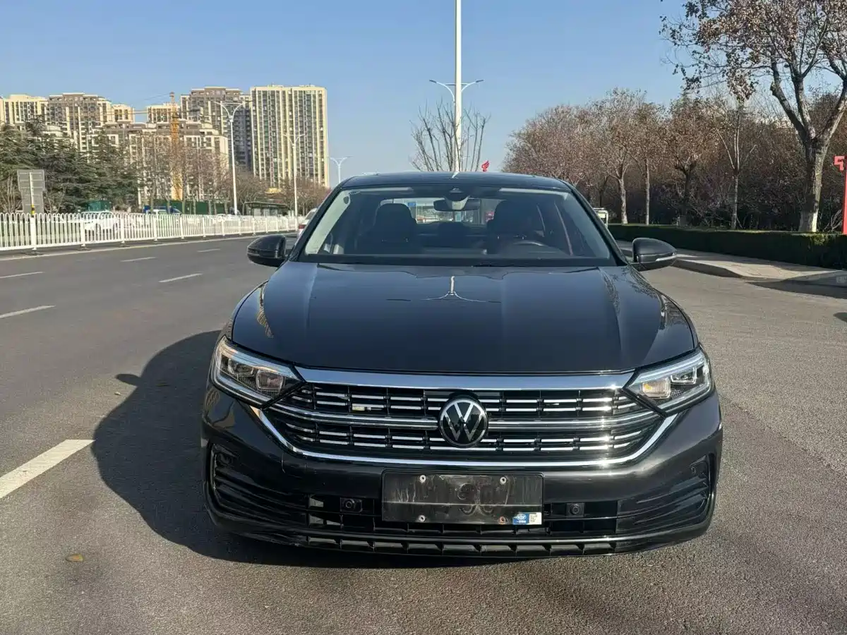 Volkswagen Sagitar 2023 Model Year 200TSI DSG Surpass Edition фото 2