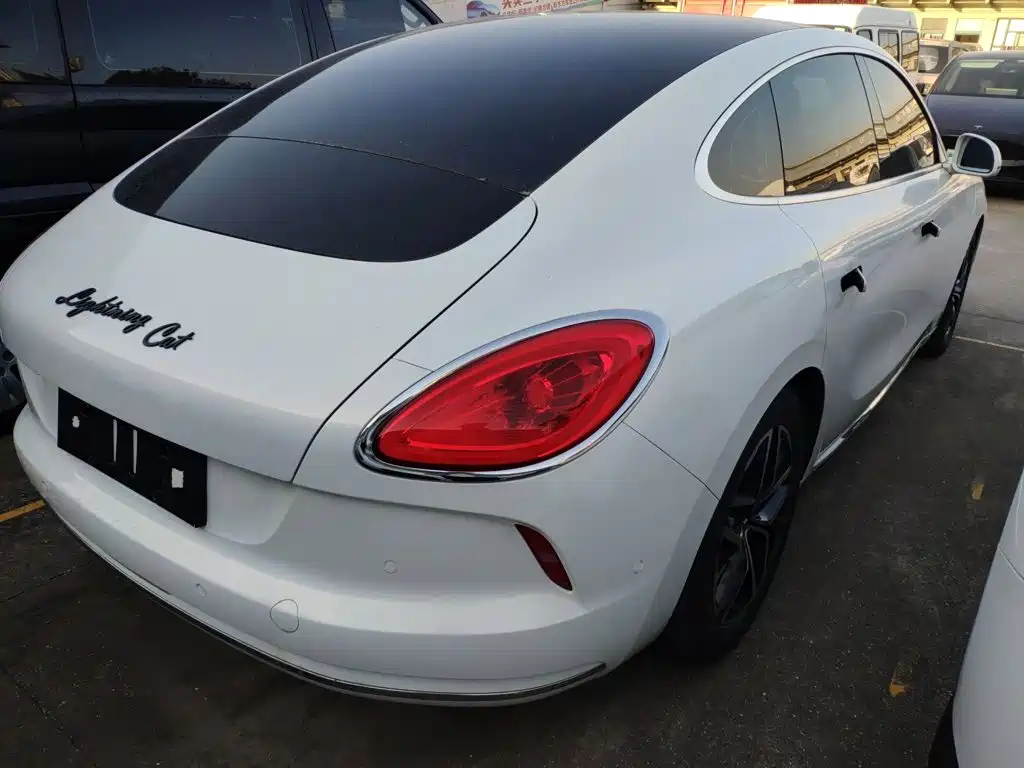 Ora Lightning Cat 2023 2022 555km Premium Edition