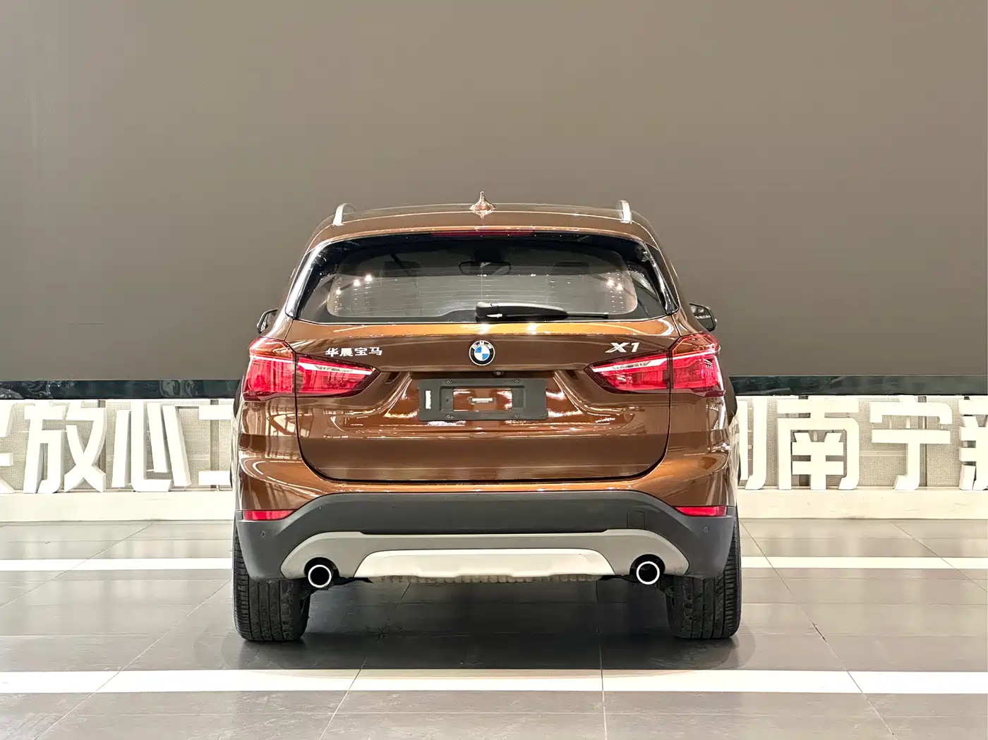 BMW X1 2018 xDrive25Li Luxury Model фото 3