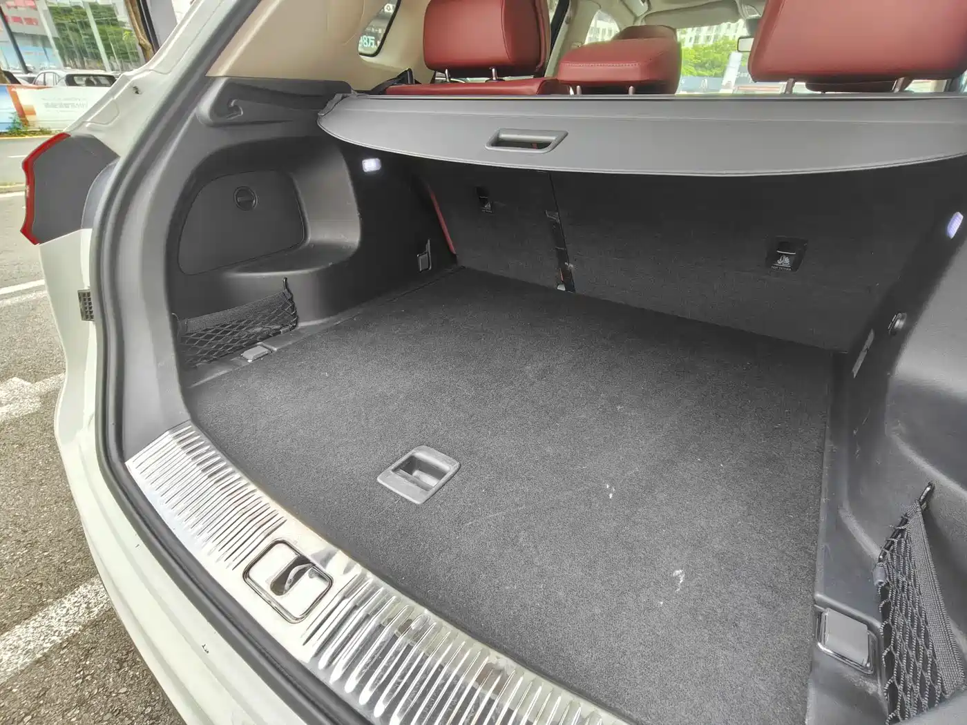 Фото 23 - Hongqi HS5