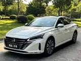 Photo 1 - Nissan Teana