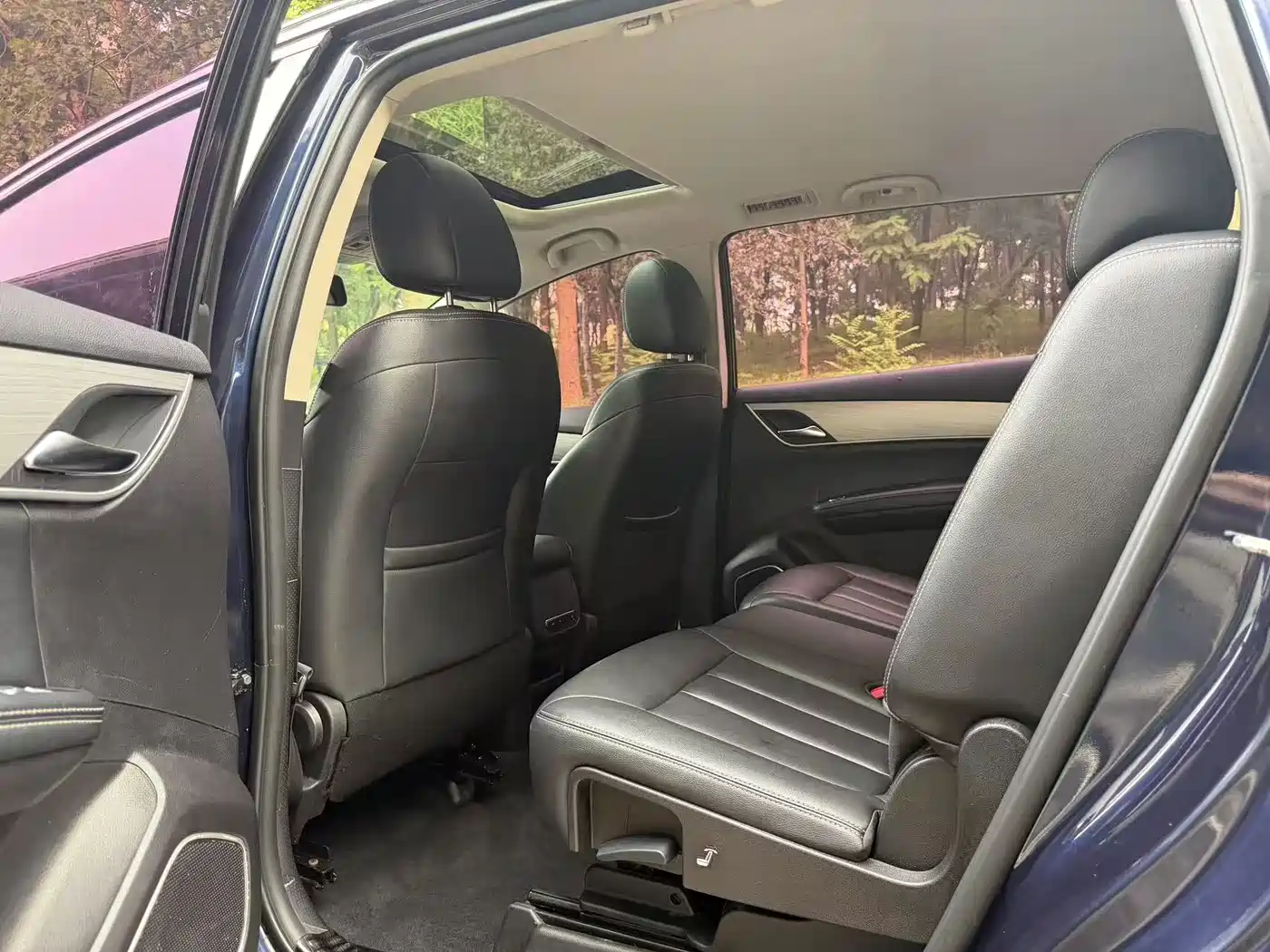 BYD Song MAX 2020 2021 Upgrade 1.5T Automatic Luxury Edition 7-Seater