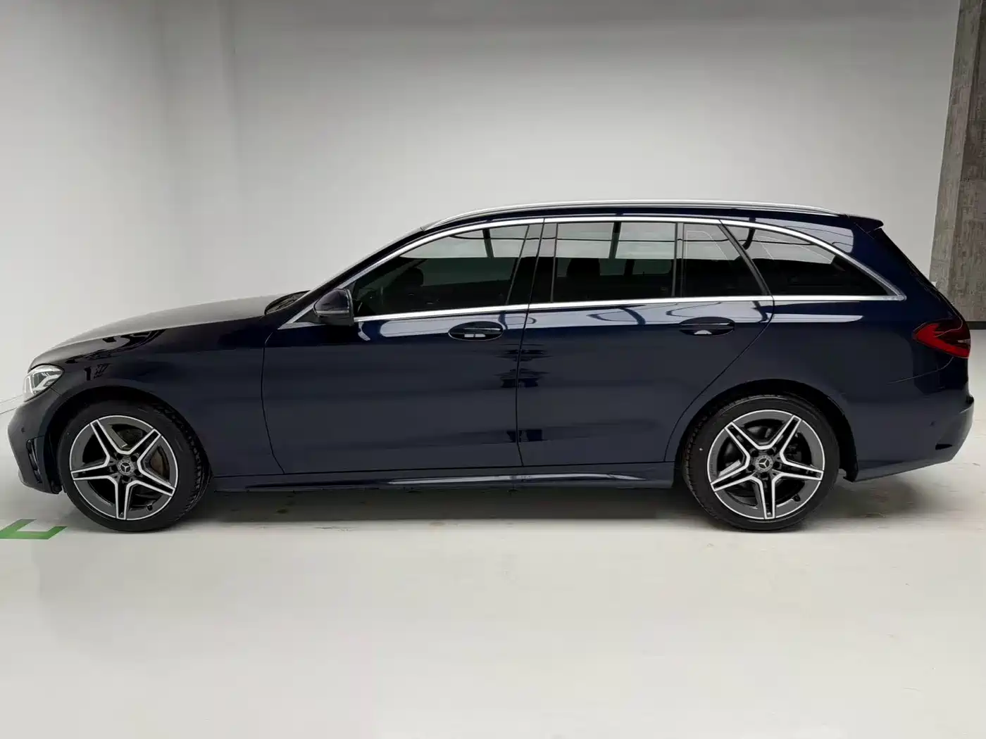 Mercedes-Benz C-Class (Import) 2020 Model C 260 Estate фото 9