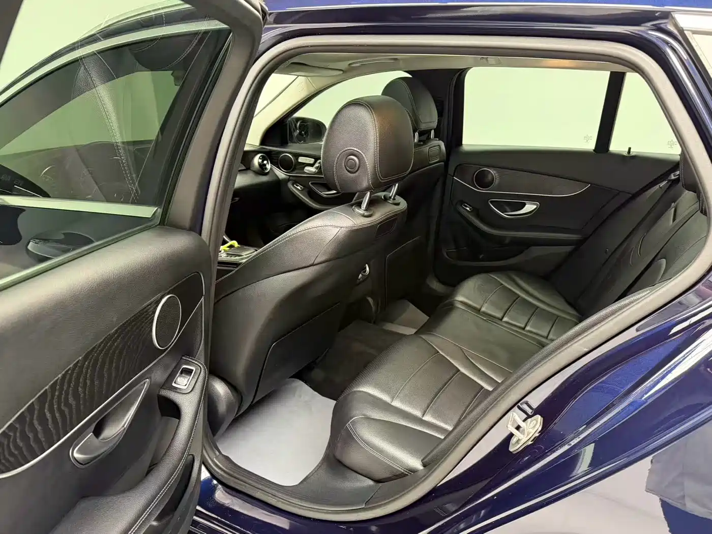 Mercedes-Benz C-Class (Import) 2020 Model C 260 Estate фото 13