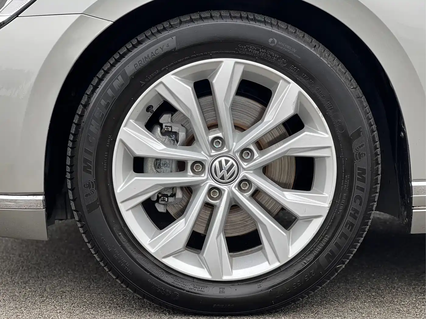 Volkswagen Magotan 2017 330TSI DSG Luxury фото 10