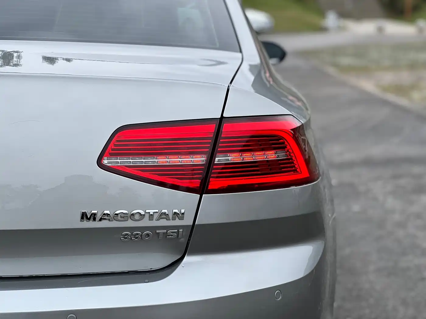 Volkswagen Magotan 2017 330TSI DSG Luxury фото 11