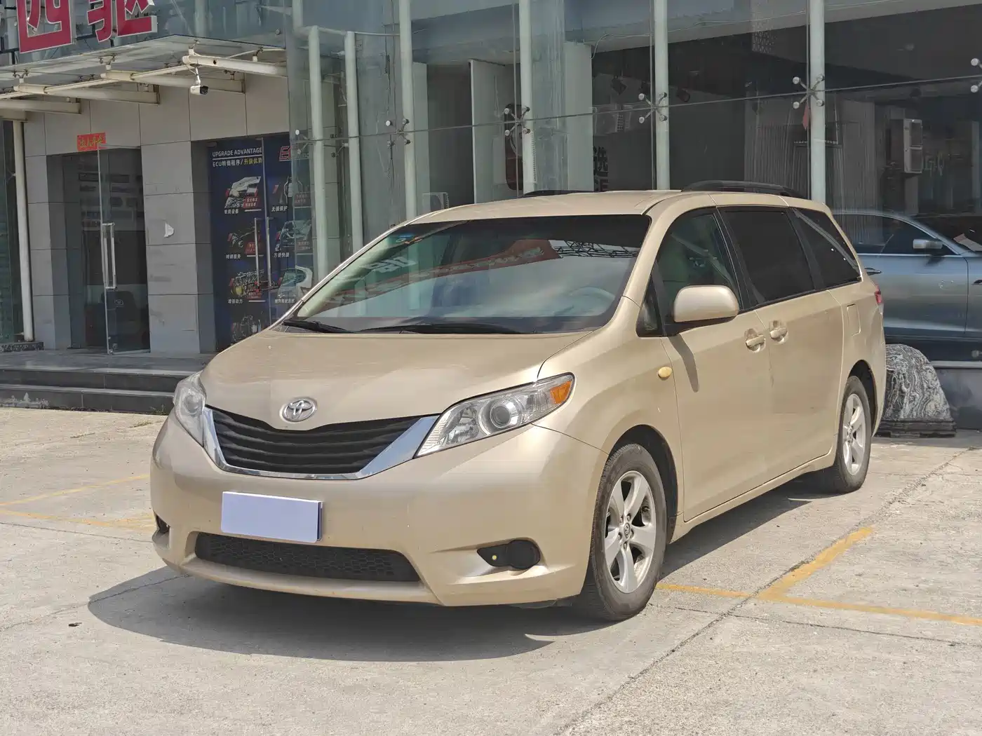 Toyota Sienna 2015 2015 3.5L 2WD LE