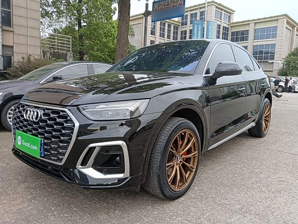 Audi Q5L Sportback