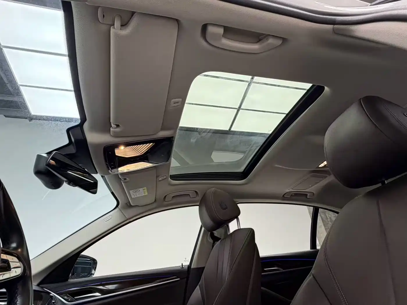 BMW 5 Series 2019 Facelift 525Li Luxury Package фото 16