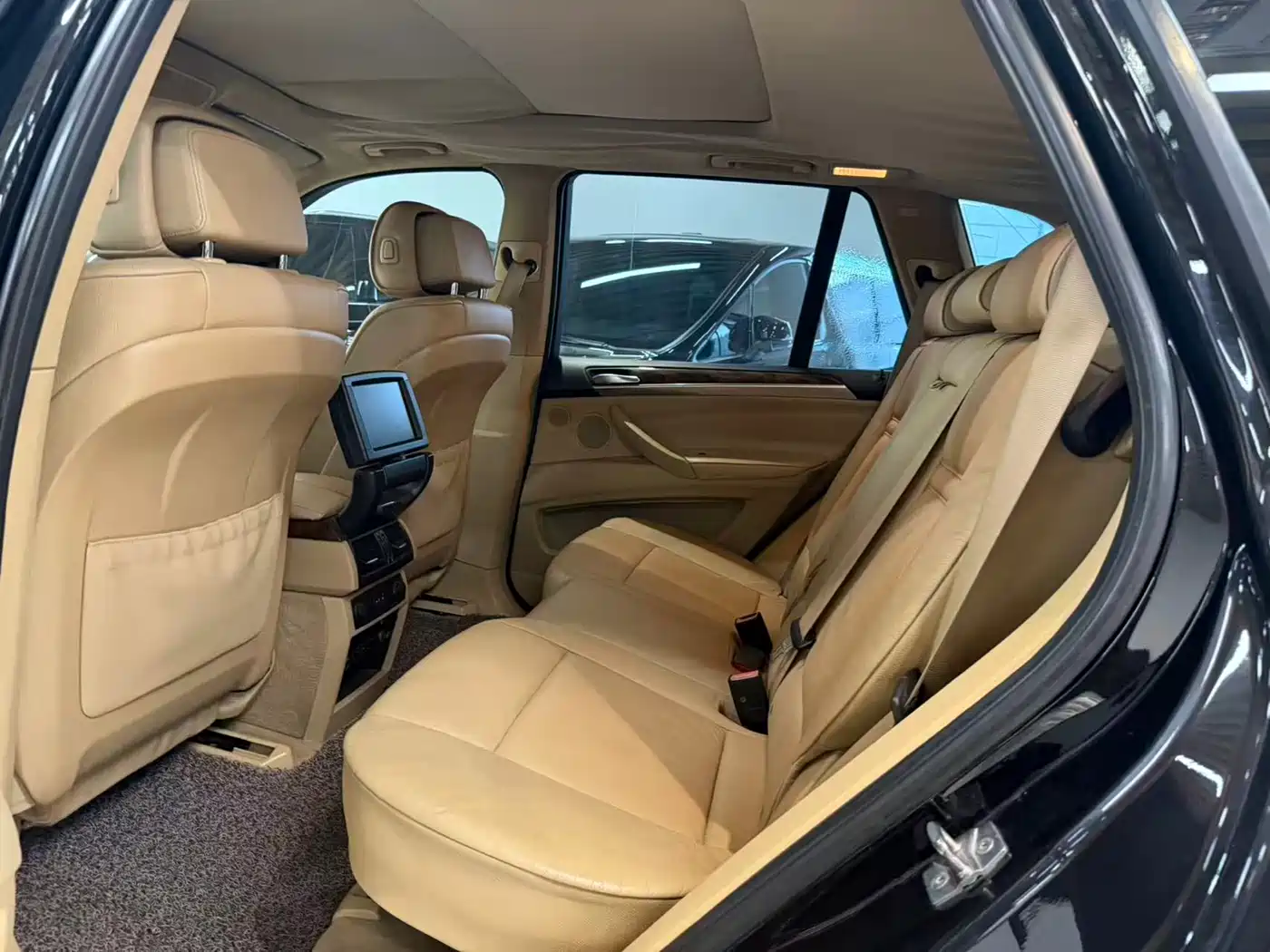 BMW X5 (Import) 2011 xDrive35i Luxury Edition фото 10