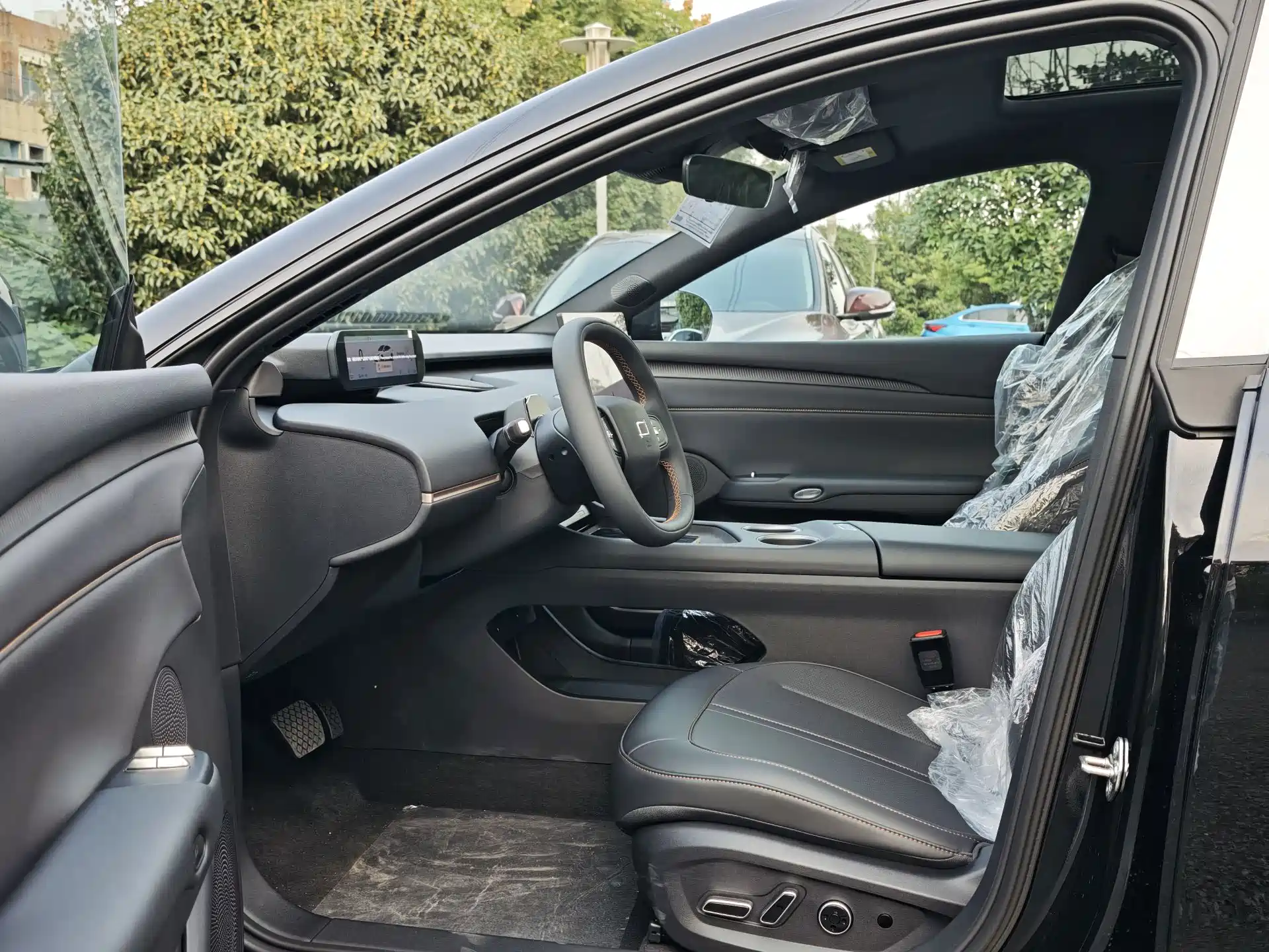 Фото 4 - Besturn Yueyi 08