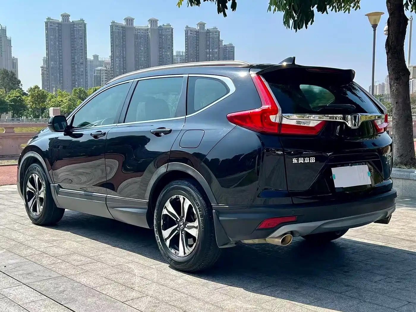 Photo 6 - Honda CR-V