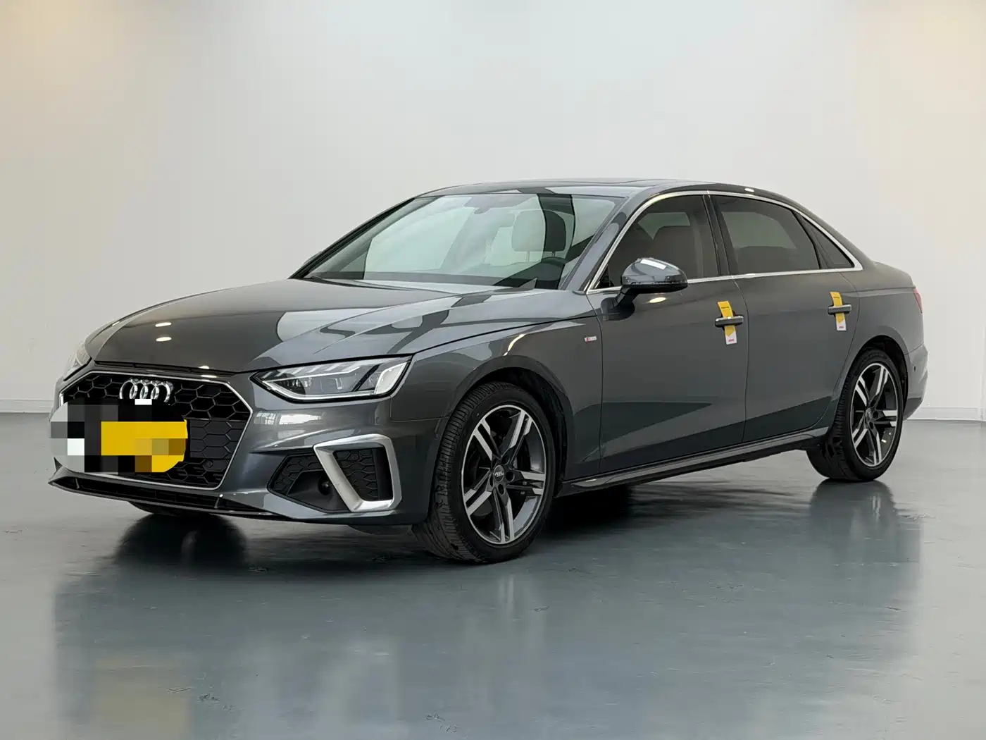 Audi A4L 2022 40 TFSI Luxury Dynamic