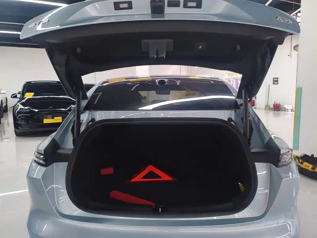 NIO ET5 2025 2025 75kWh