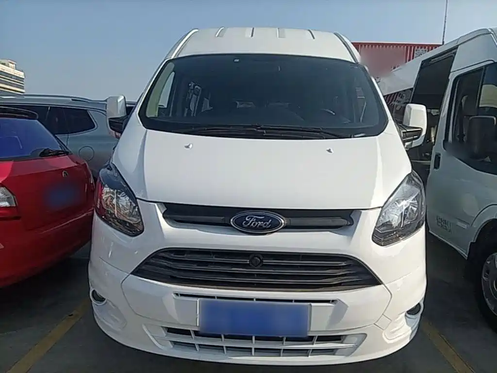 Photo 3 - Ford Transit