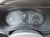 Фото 12 - BYD Song MAX
