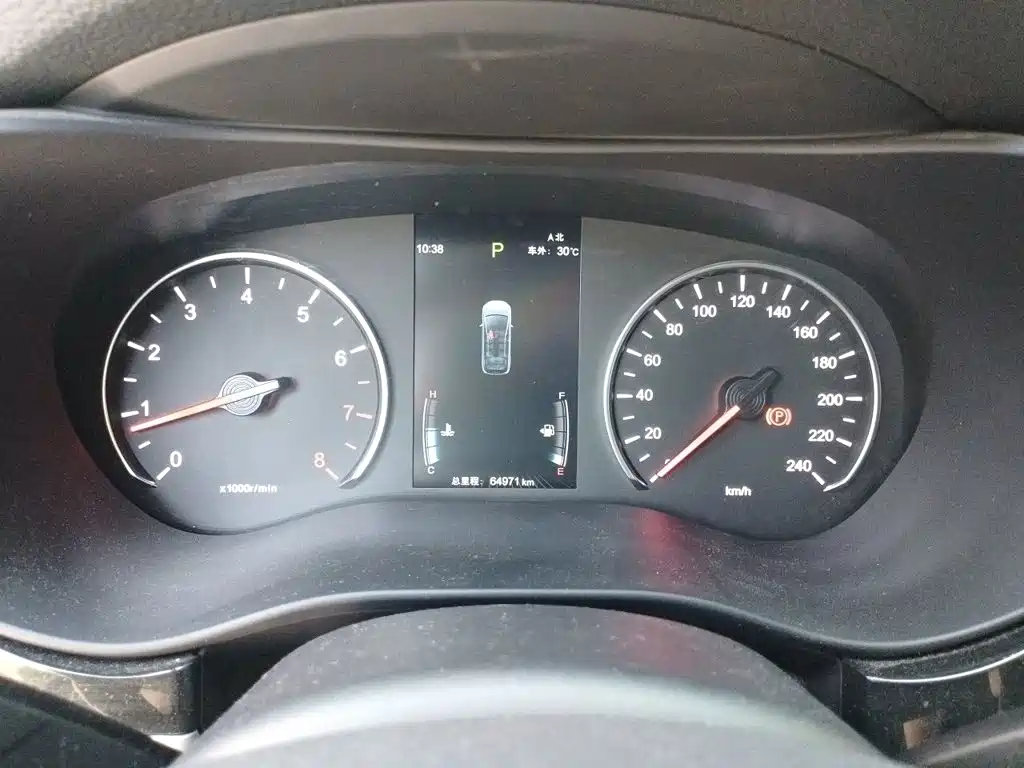 Фото 12 - BYD Song MAX