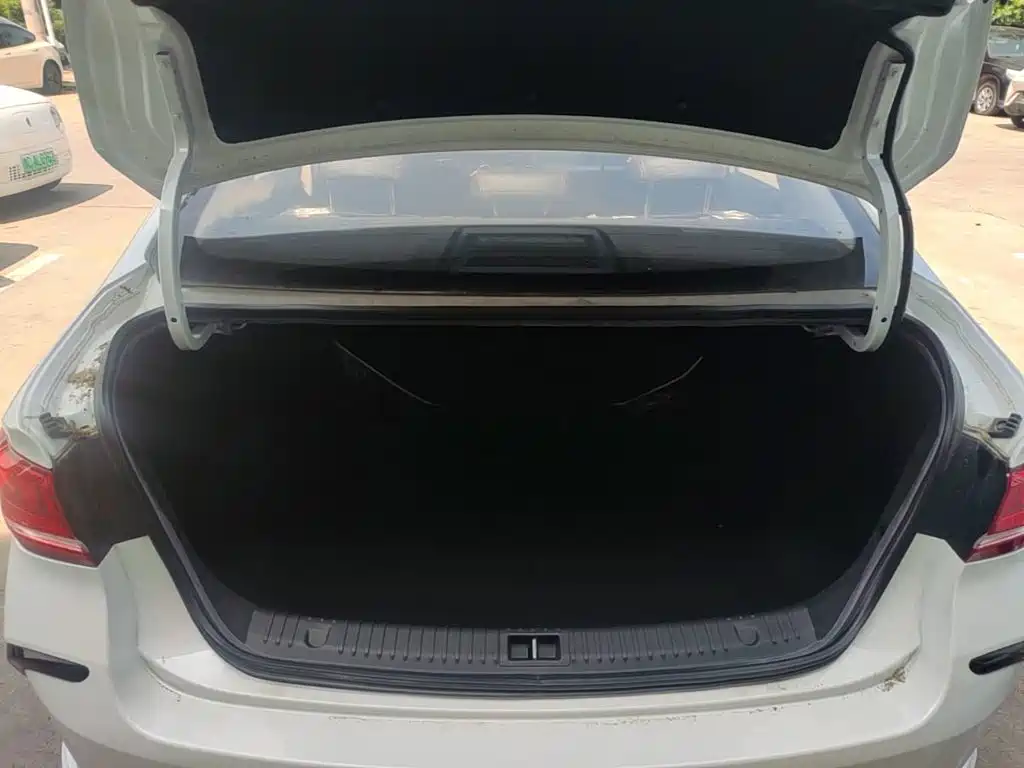 BAIC Beijing EU5 2026 2025 Hongtu Standard Edition