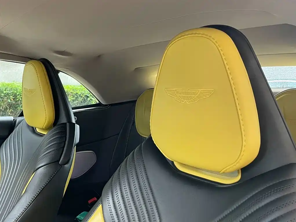 Aston Martin DB11 2019 2019 4.0T V8 Volante