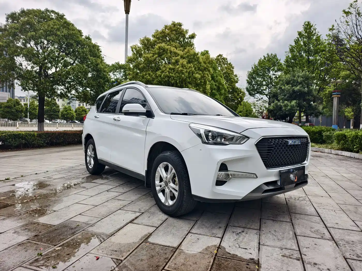 Haval M6 2017 1.5T Manual 2WD Urban фото 3