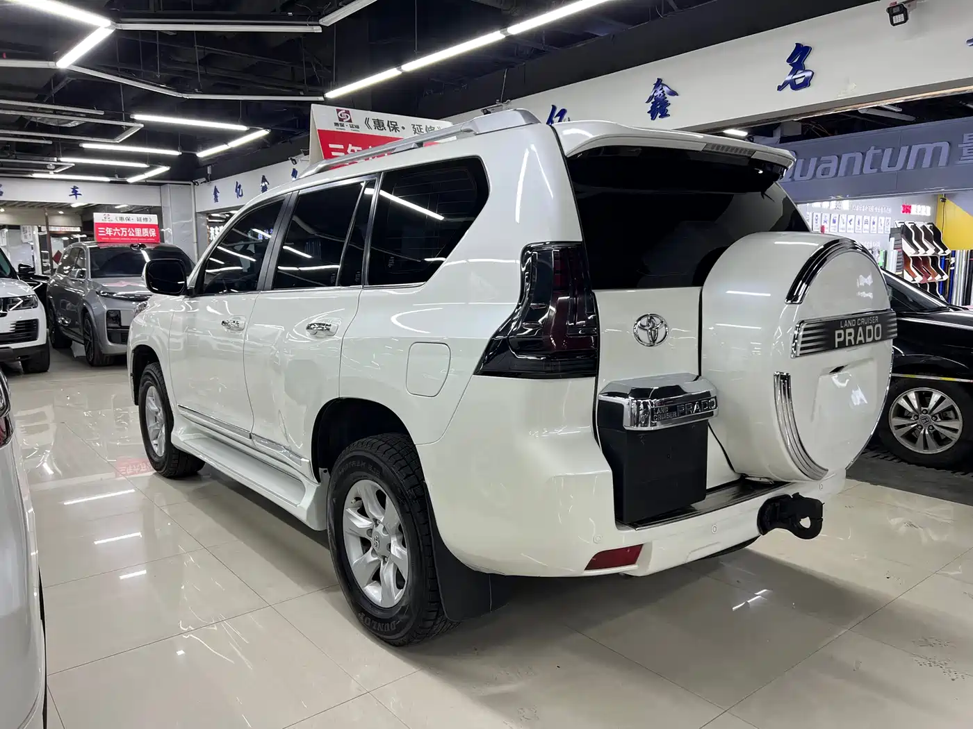 Toyota Prado (Import) фото 7