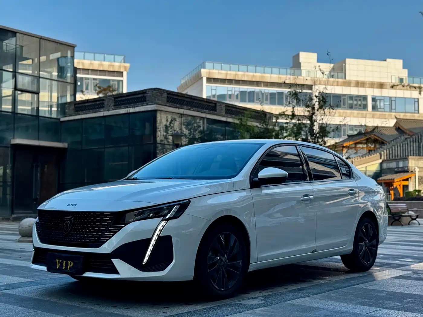 Peugeot 408 2024 2022 1.6T Progressive Edition